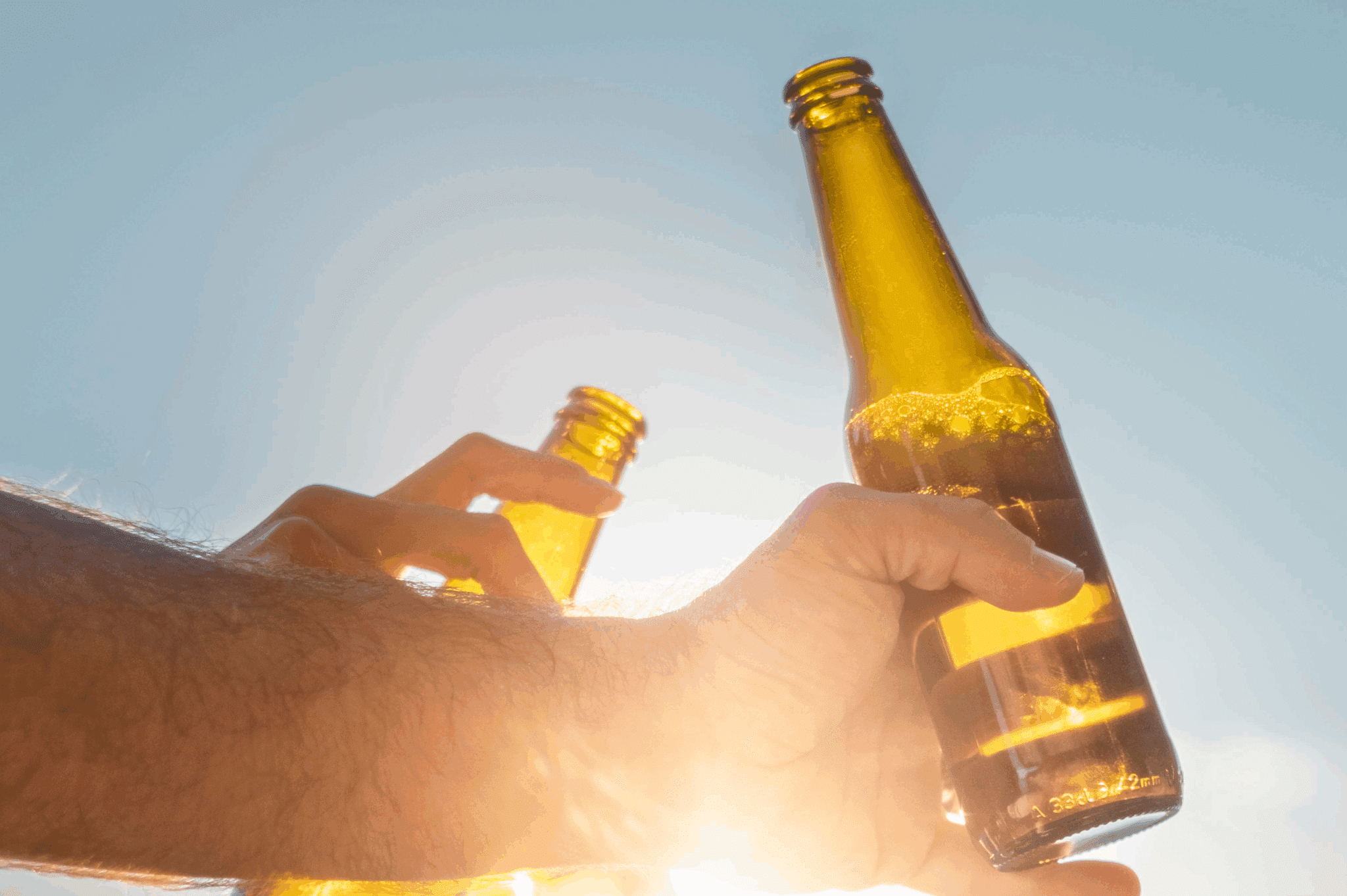 ÁLCOOL E DOENÇAS AUTOIMUNES: RISCOS, INTERAÇÕES E CUIDADOS ESSENCIAIS